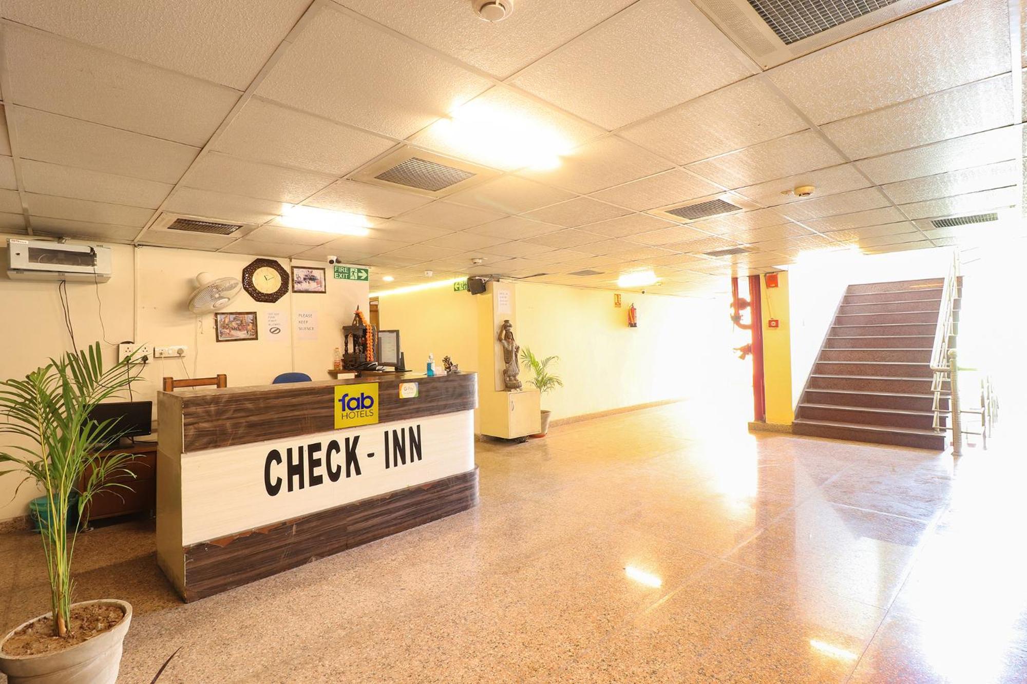 Fabhotel Avyay Dehradun Bagian luar foto